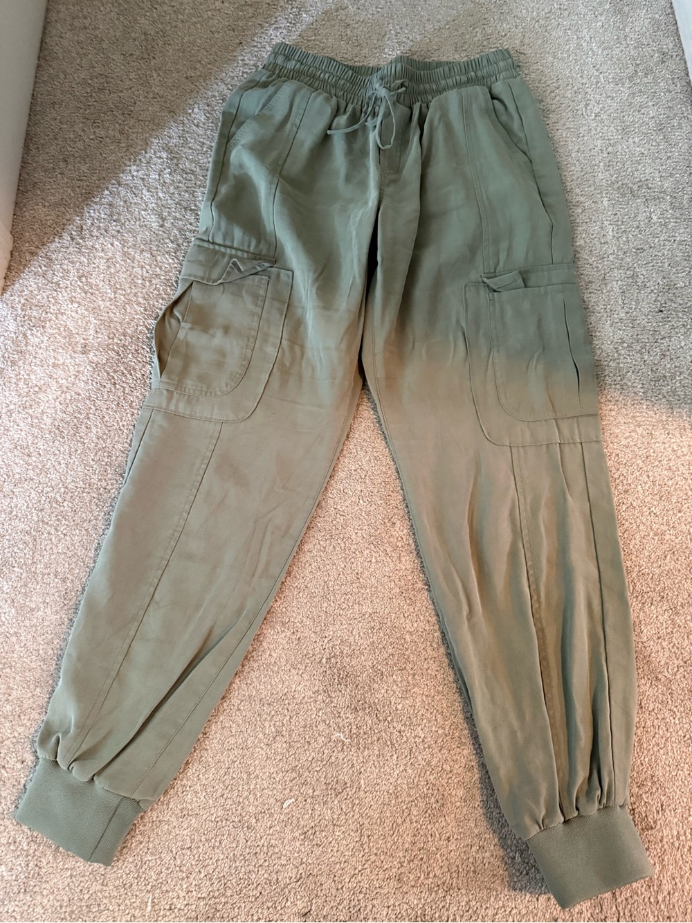INC International Concepts Olive Utility Jogger super soft